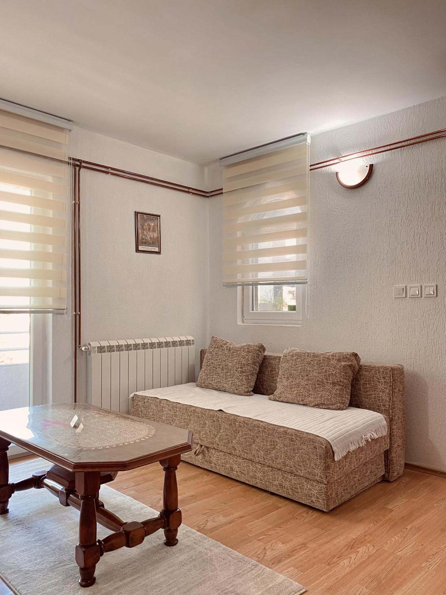 Apartman Konatar Цетине Экстерьер фото